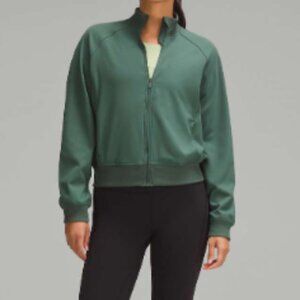 lululemon Women's Wunder Train Twill Track Jacket in Dark Forest